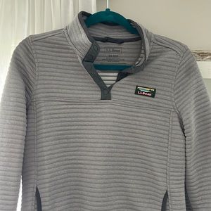 LL Bean women’s Airlight Knit pullover